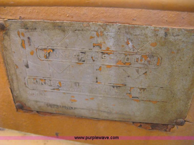 image for item B8197 Minneapolis Moline G tractor