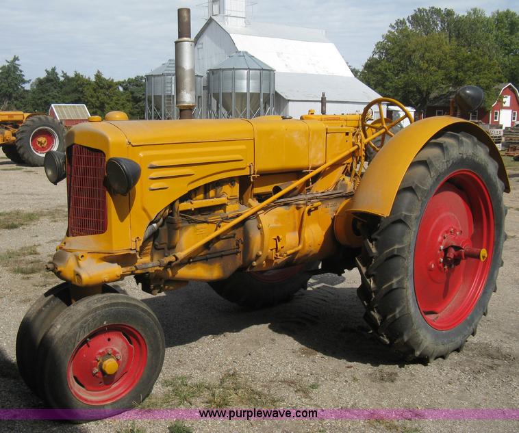 image for item B8198 Minneapolis Moline ZTU tractor