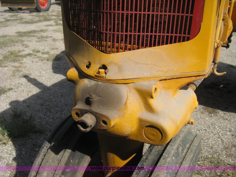 image for item B8198 Minneapolis Moline ZTU tractor