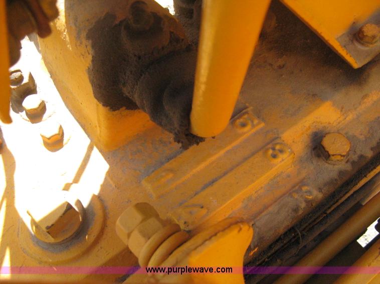 image for item B8198 Minneapolis Moline ZTU tractor