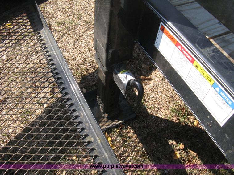 image for item B8303 2010 PJ tilt flatbed trailer