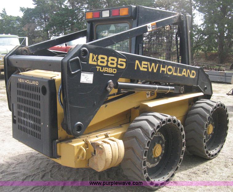 image for item B8305 1997 New Holland LX885 Turbo skid steer