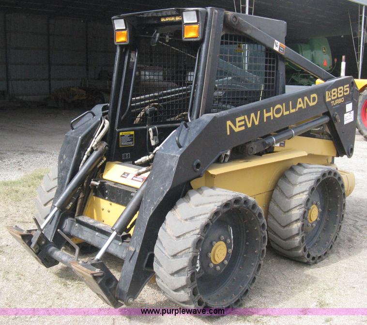 image for item B8305 1997 New Holland LX885 Turbo skid steer