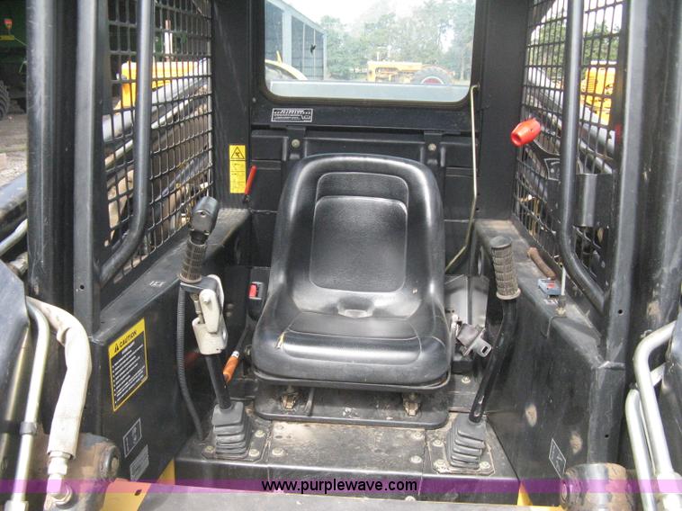 image for item B8305 1997 New Holland LX885 Turbo skid steer
