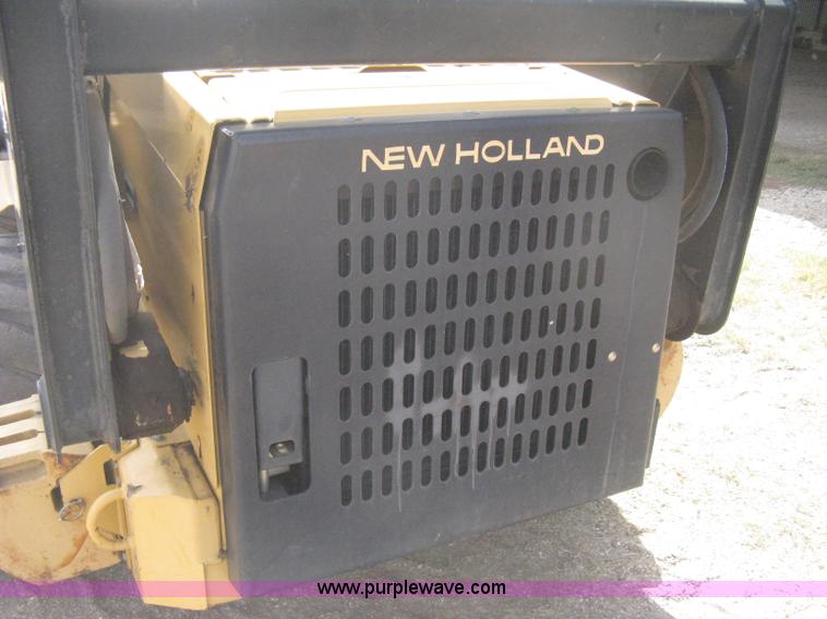 image for item B8305 1997 New Holland LX885 Turbo skid steer