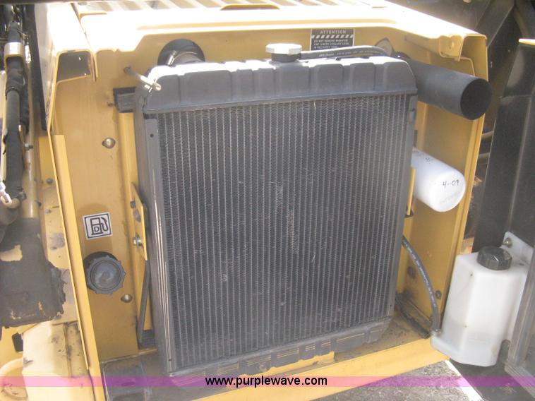 image for item B8305 1997 New Holland LX885 Turbo skid steer