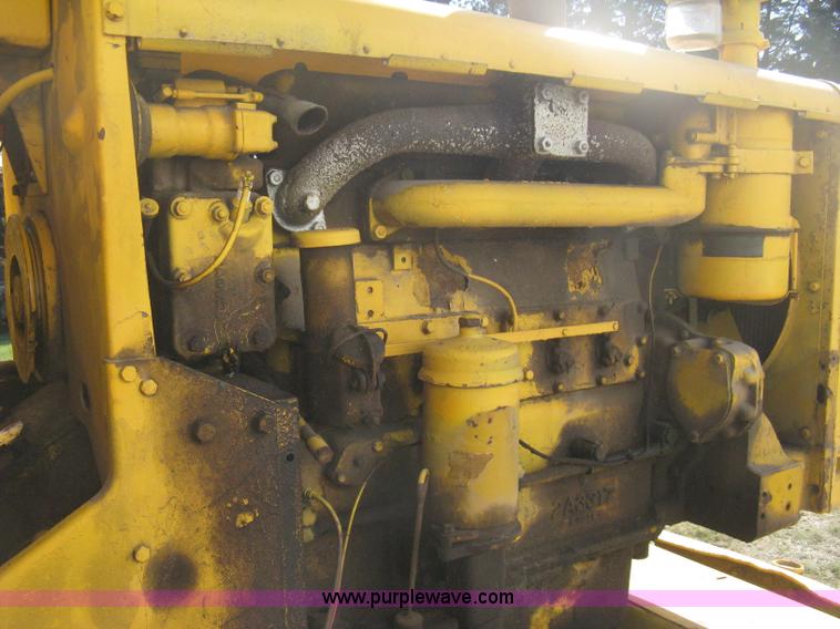 image for item B8308 Caterpillar 10 motor grader