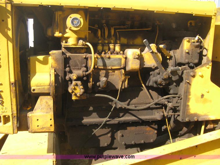 image for item B8308 Caterpillar 10 motor grader