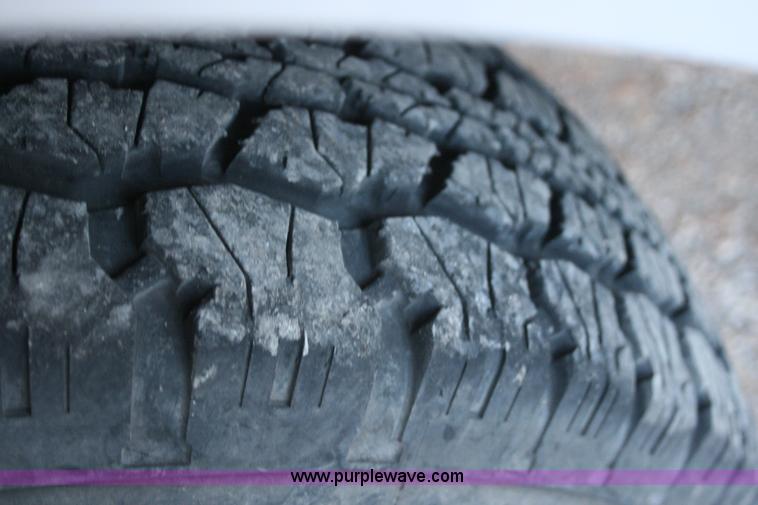 image for item C3582 1996 Ford F250 XL pickup truck