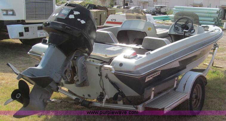 image for item C3583 1987 Thunderbolt bass boat and trailer