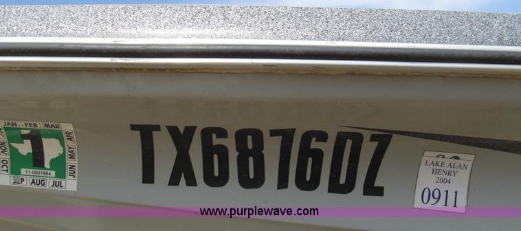 image for item C3583 1987 Thunderbolt bass boat and trailer