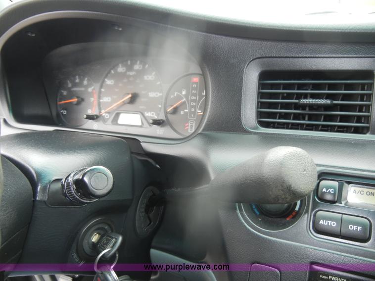 image for item D4809 2000 Honda Odyssey EX mini van