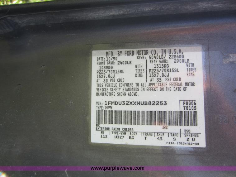 image for item D5677 1991 Ford Explorer SUV