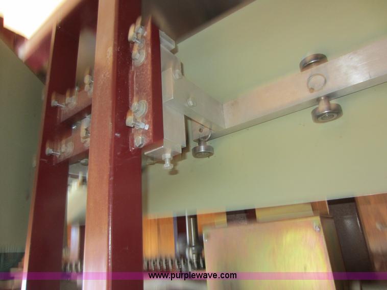 image for item D5689 KWM Iron Man seamless gutter machine