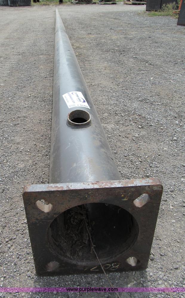 image for item E5565 39'L steel light pole