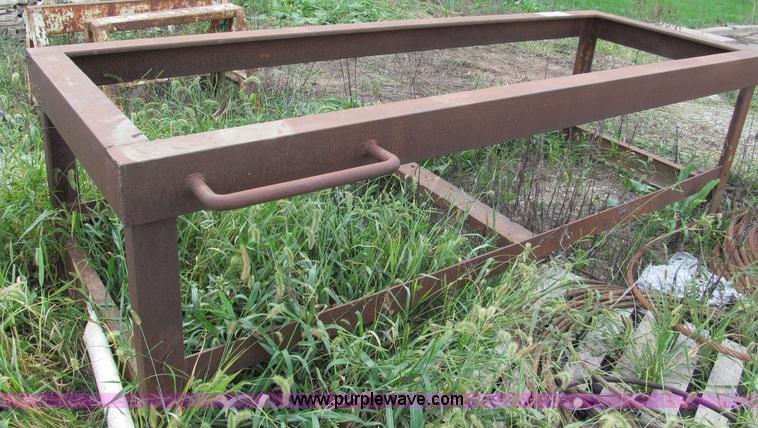 image for item E5566 Steel shop/welding table