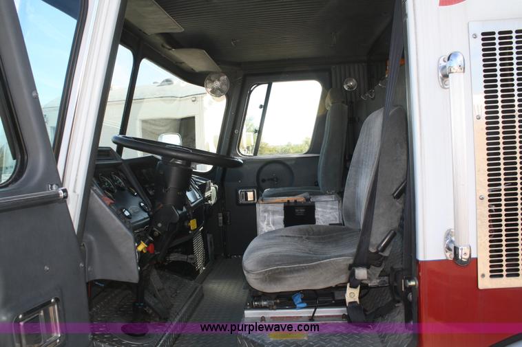 image for item F2526 1989 Federal Motors Emergency One Hurricane firetruck