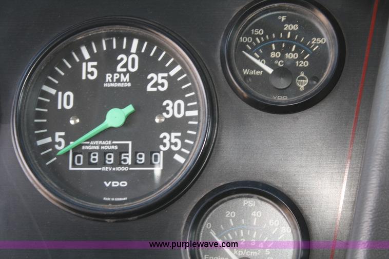 image for item F2526 1989 Federal Motors Emergency One Hurricane firetruck