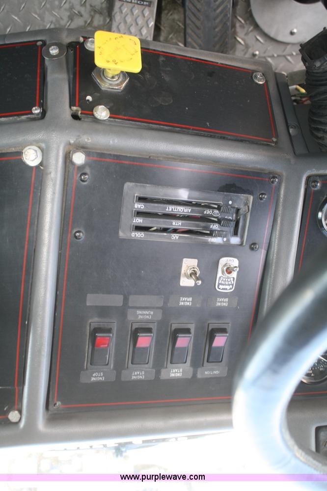 image for item F2526 1989 Federal Motors Emergency One Hurricane firetruck