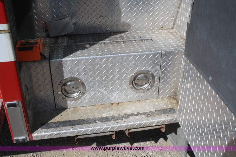 image for item F2526 1989 Federal Motors Emergency One Hurricane firetruck