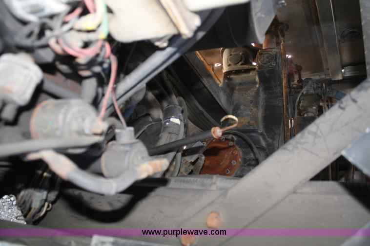 image for item F2526 1989 Federal Motors Emergency One Hurricane firetruck