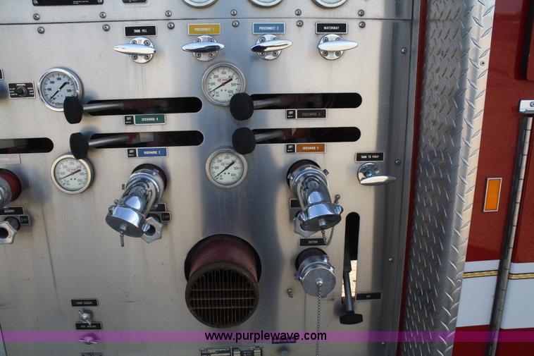 image for item F2526 1989 Federal Motors Emergency One Hurricane firetruck