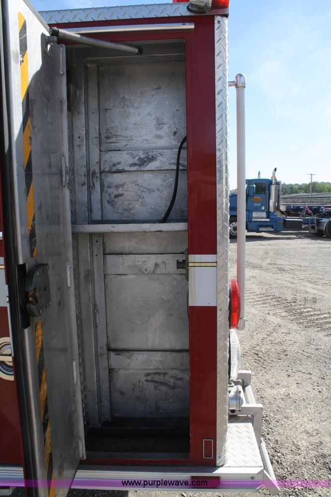 image for item F2526 1989 Federal Motors Emergency One Hurricane firetruck