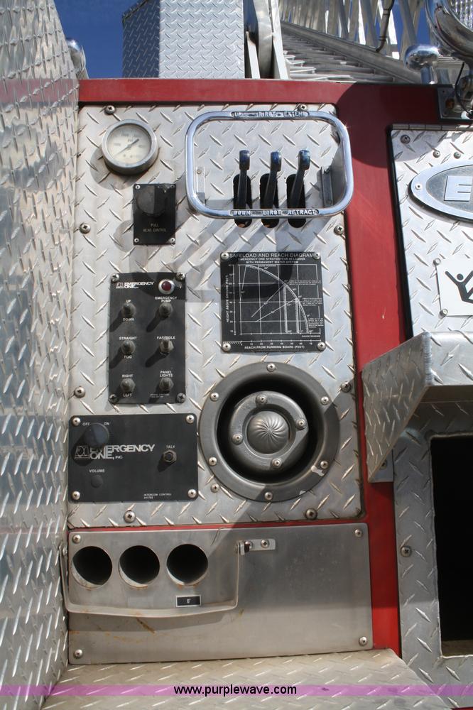 image for item F2526 1989 Federal Motors Emergency One Hurricane firetruck