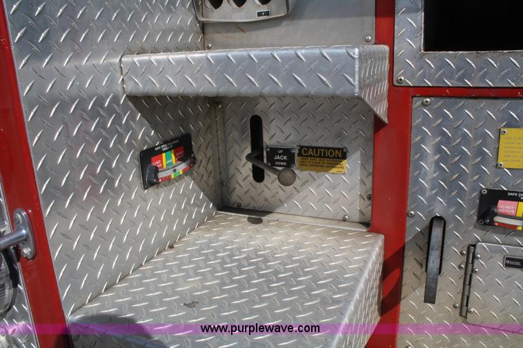 image for item F2526 1989 Federal Motors Emergency One Hurricane firetruck