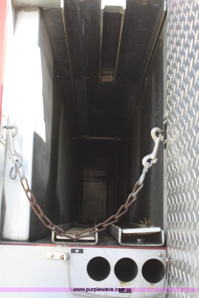 image for item F2526 1989 Federal Motors Emergency One Hurricane firetruck