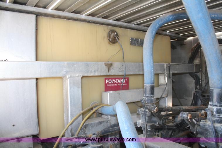 image for item F2526 1989 Federal Motors Emergency One Hurricane firetruck