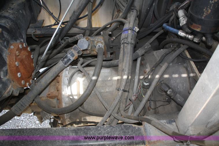 image for item F2526 1989 Federal Motors Emergency One Hurricane firetruck