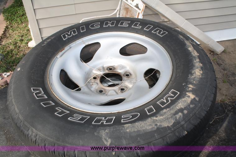 image for item F2595 2000 Ford Expedition XLT SUV
