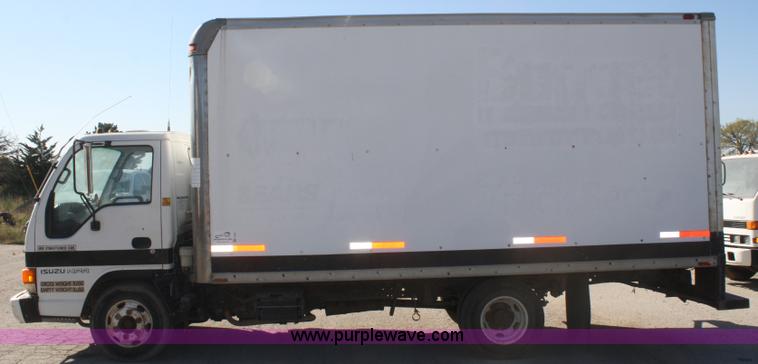 image for item F2623 1996 Isuzu NPR box truck