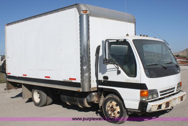 image for item F2623 1996 Isuzu NPR box truck