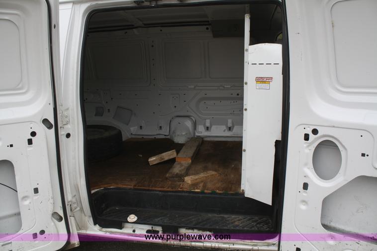 image for item F2634 2004 Ford Econoline E350 extended cargo van