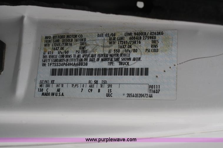 image for item F2634 2004 Ford Econoline E350 extended cargo van