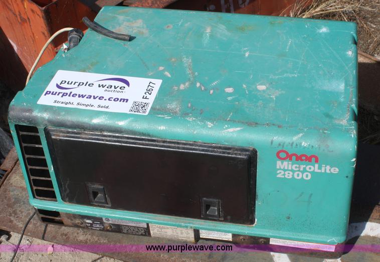 image for item F2677 Onan Microlite 2800 generator