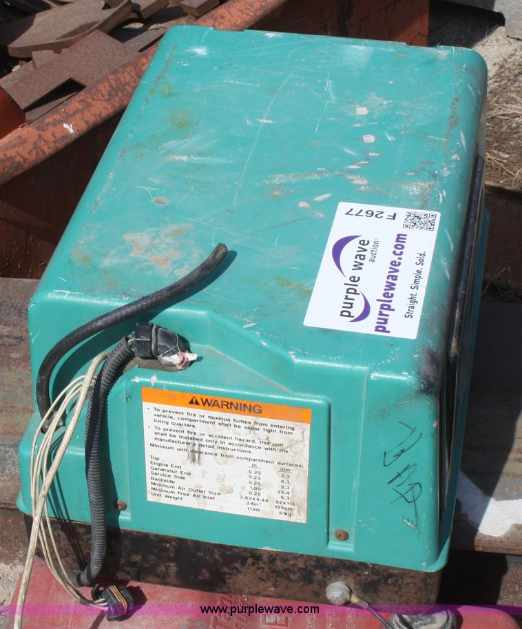 image for item F2677 Onan Microlite 2800 generator