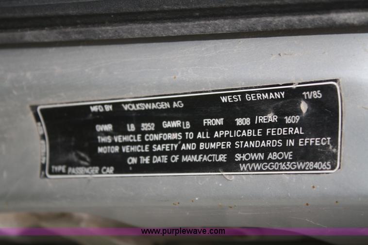 image for item F2687 1986 Volkswagen Jetta Deluxe