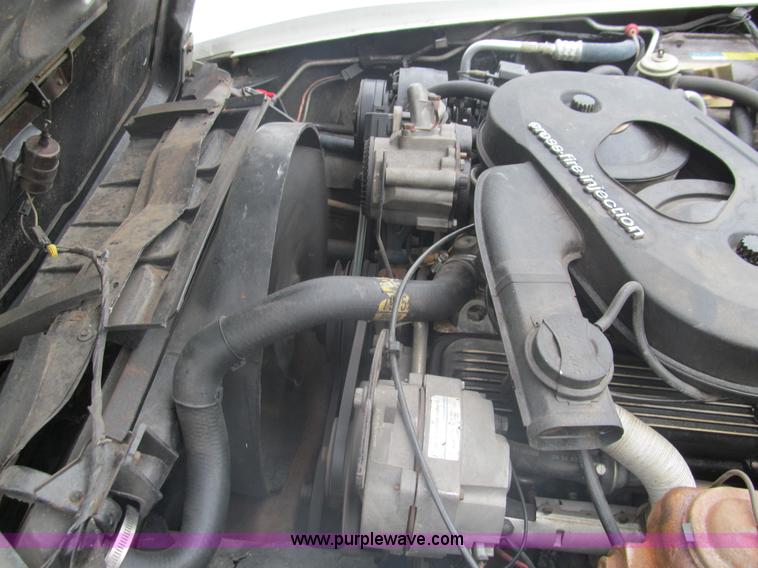 image for item F3031 1982 Chevrolet Corvette