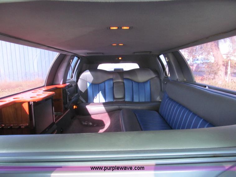 image for item F4598 1997 Lincoln Town Car Executive stretch limousine