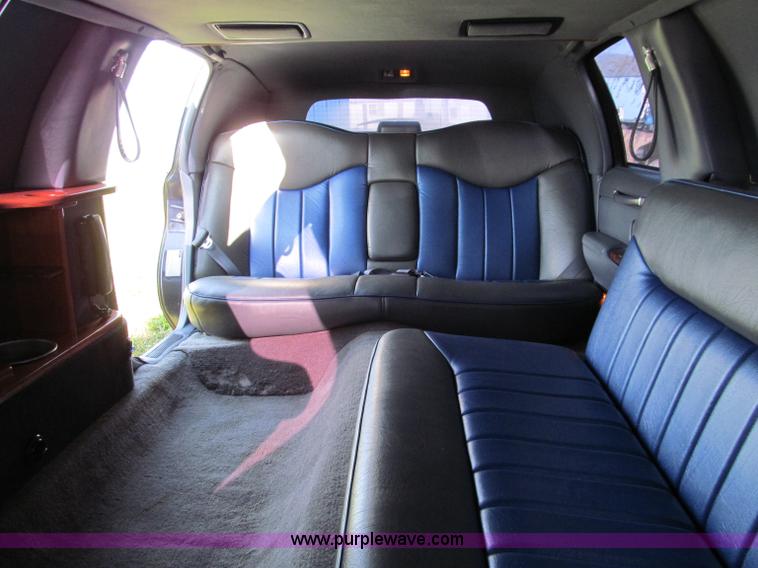 image for item F4598 1997 Lincoln Town Car Executive stretch limousine