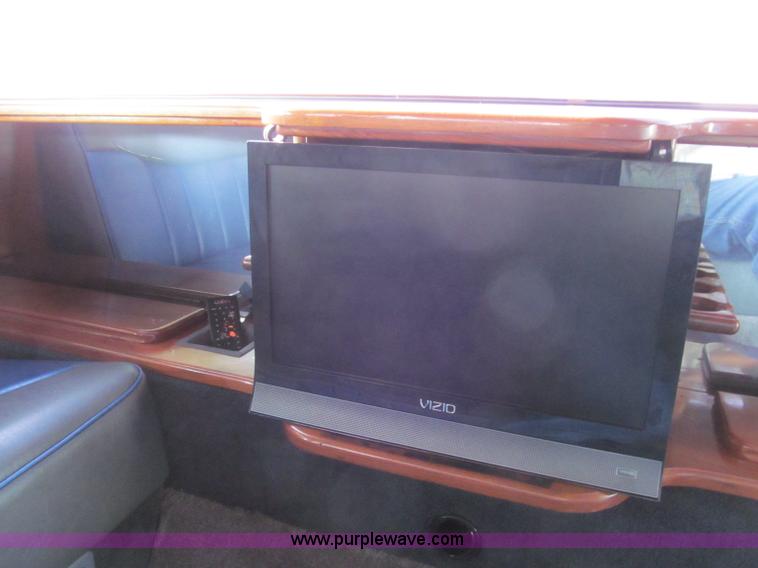 image for item F4598 1997 Lincoln Town Car Executive stretch limousine