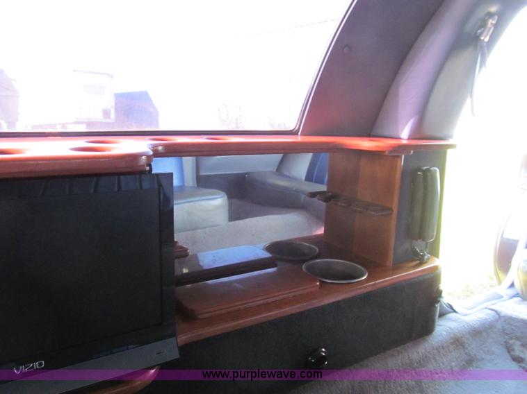 image for item F4598 1997 Lincoln Town Car Executive stretch limousine