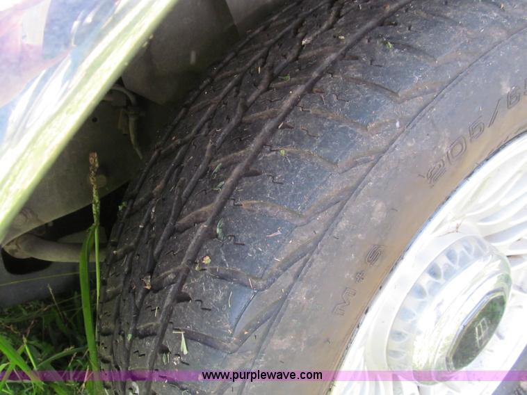 image for item F4598 1997 Lincoln Town Car Executive stretch limousine