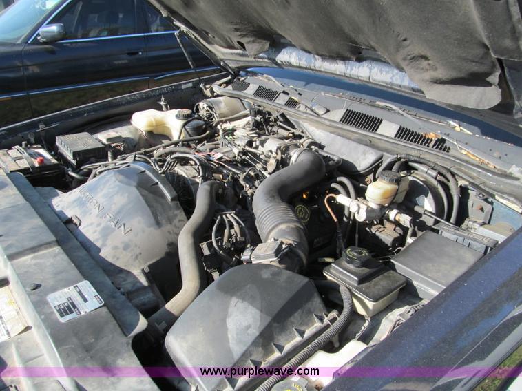 image for item F4598 1997 Lincoln Town Car Executive stretch limousine