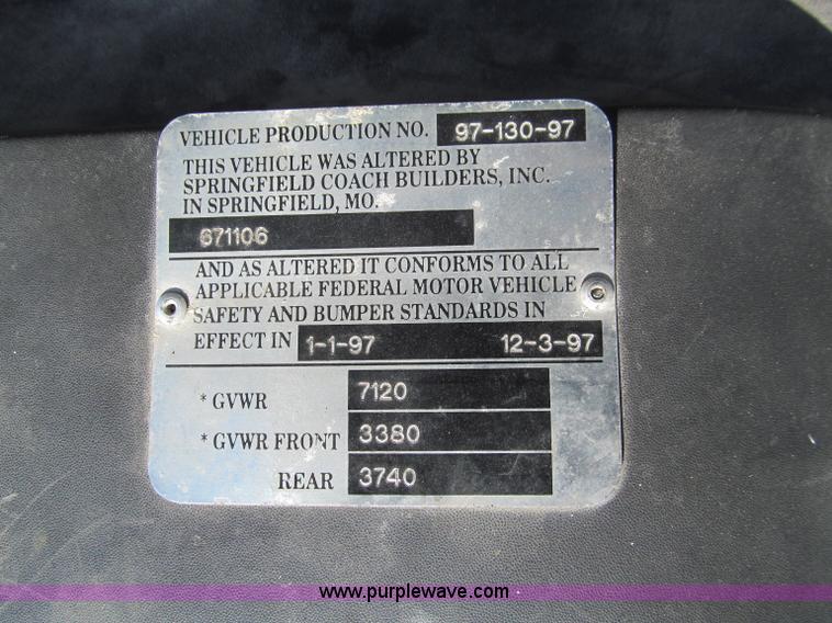 image for item F4598 1997 Lincoln Town Car Executive stretch limousine