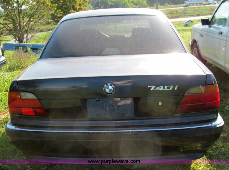 image for item F4599 1995 BMW 740i