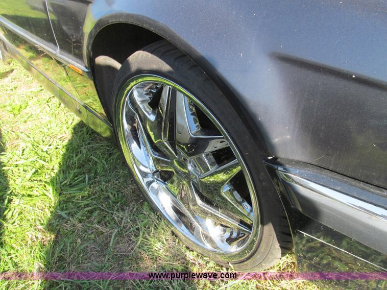 image for item F4599 1995 BMW 740i